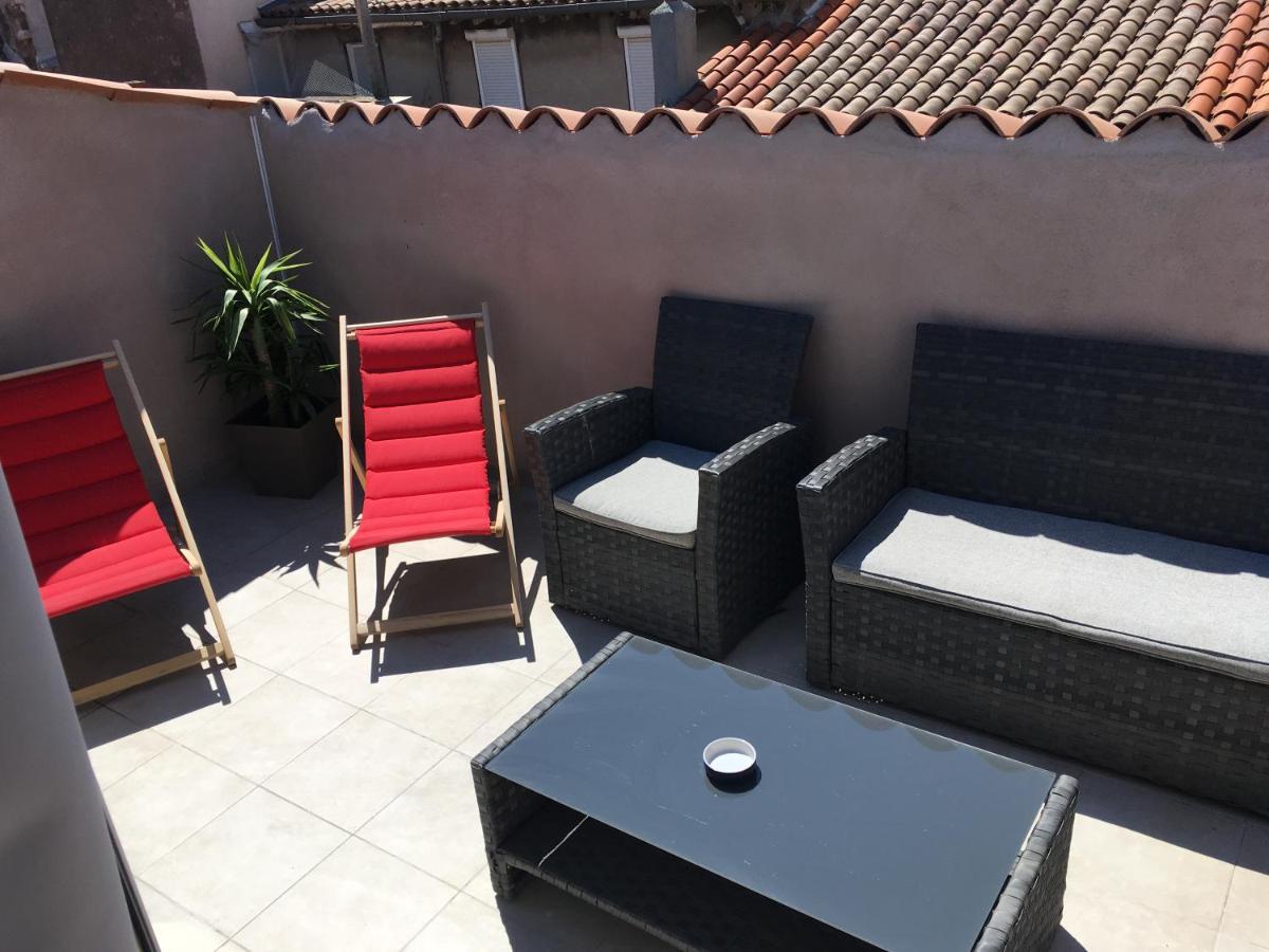Le Marin Apartment Sete Bagian luar foto