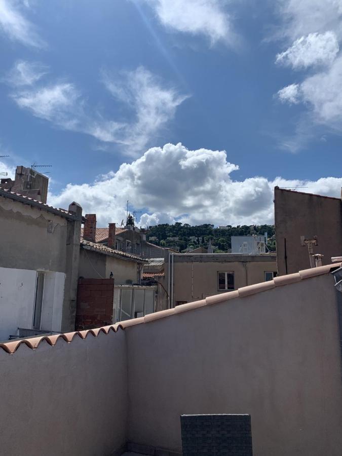 Le Marin Apartment Sete Bagian luar foto